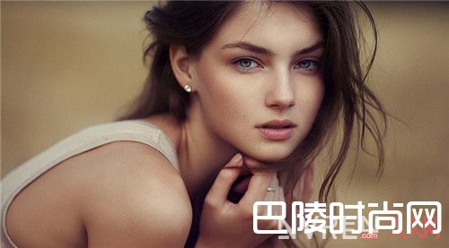 澳尔滨 爽肤精萃液对油性皮肤有什么作用_夏天零差评化妆水有哪些？14款零差评化妆水不能没有！