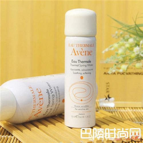 雅漾 舒护活泉喷雾简介_夏天零差评化妆水有哪些？14款零差评化妆水不能没有！