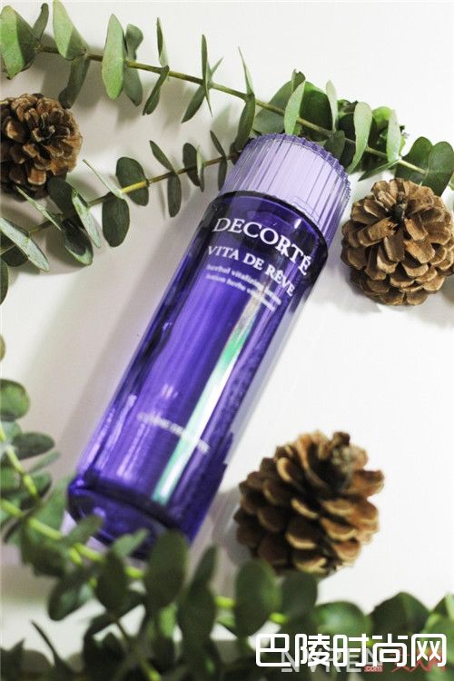 黛珂 紫苏水双倍修复套组 简介_夏天零差评化妆水有哪些？14款零差评化妆水不能没有！