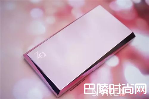 ZA姬芮灵透晶妍粉饼粉盒套装_刚学化妆?这三个品牌的9件单品让你不踩雷!