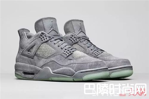 KAWS x Air Jordan 4_2017上半年十大联名鞋款 你都猜对了吗？
