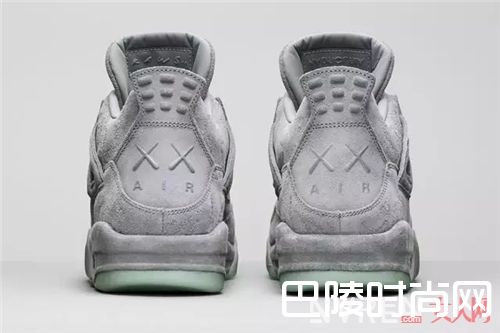 KAWS x Air Jordan 4_2017上半年十大联名鞋款 你都猜对了吗？