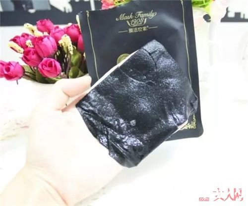 膜法世家吸黑焕采面膜贴_这些回购率超高的面膜 让你美得很放心~