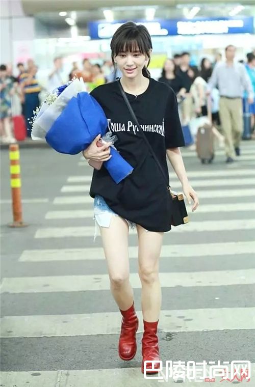 不同身材怎么选择T恤裙?_如何当个时髦懒人?首先你要有一件T恤裙!