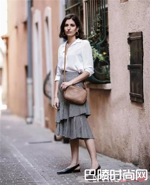 格纹连衣裙如何搭配?_度假正确的style 从这5条仙女裙装扮开始
