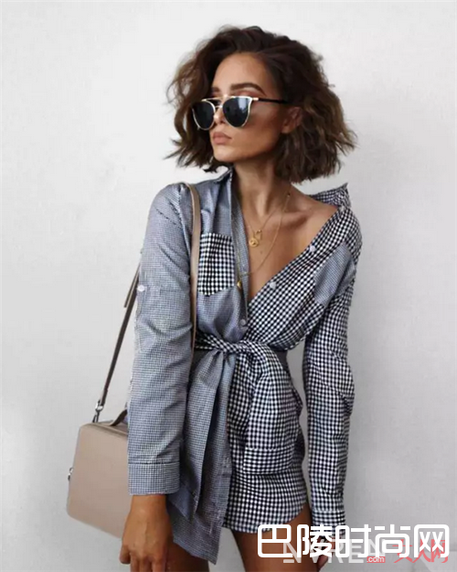  格纹连衣裙如何搭配？_度假正确的style 从这5条仙女裙装扮开始