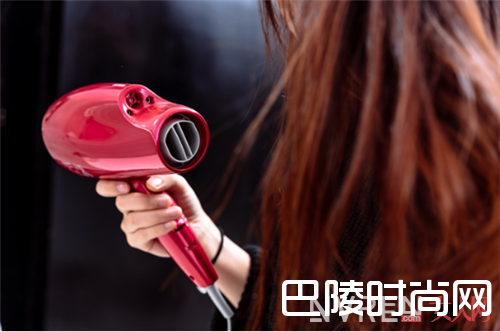 Panasonic EN-NA98吹风机简介_什么吹风机好用？这四款吹风机好用又有颜吗？
