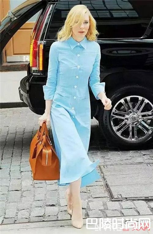 衬衫裙+单鞋怎么搭配更添女人味_今夏最舒服又时髦的穿搭：衬衫裙和什么鞋子搭配才最潮最时尚？