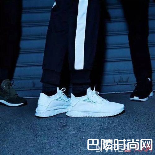 A TSUGIShinsei介绍_还好今年有这五大复古风的白鞋 再也不怕撞鞋了