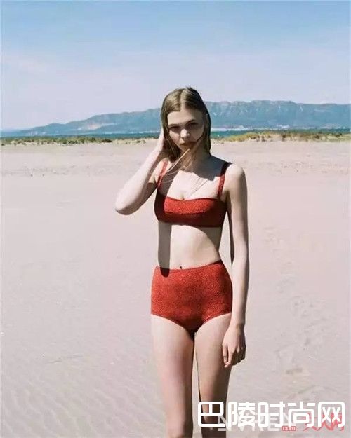 沙漏形身材怎么穿泳衣_ 最适合你身材的泳衣，我帮你挑好你负责穿