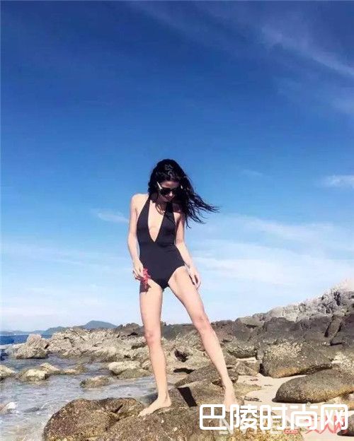 倒三角形身材怎么穿泳衣_ 最适合你身材的泳衣，我帮你挑好你负责穿