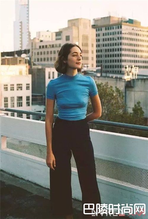 中高饱和度的色彩_这5套极简搭配送给你 让你美一夏