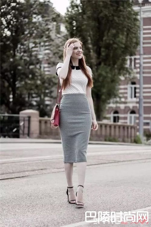 半裙组合介绍_这5中穿搭风格 天天上班都是好心情