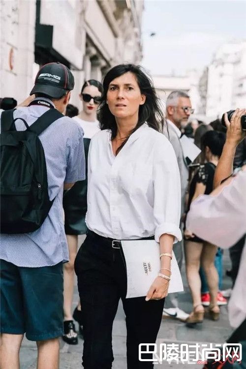 衬衫套装介绍_这5中穿搭风格 天天上班都是好心情