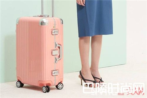 OCCA介绍_这8个物美价廉的行李箱 才能配得上你的盛夏