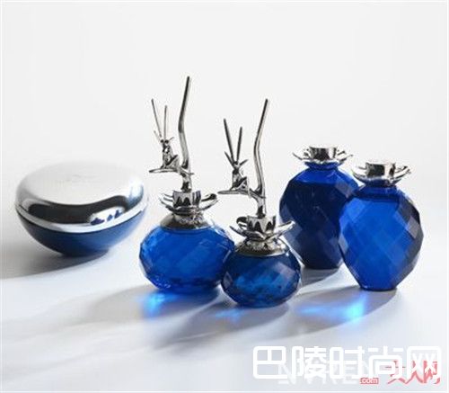 Van Cleef Arpels Feerie香水品牌简介_哪些品牌香水瓶子颜值给力 还能撩男神？！