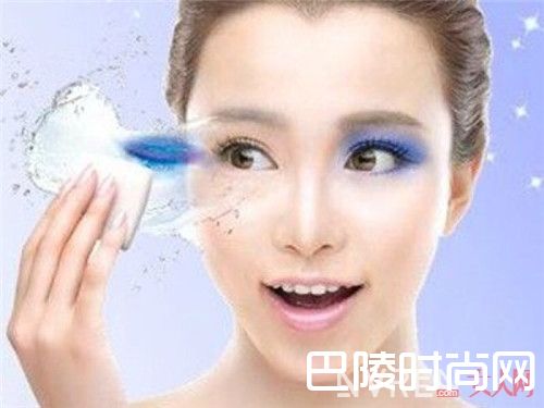 正确的卸妆步骤是什么_最好用的10款卸妆产品有哪些?卸妆干净对皮肤有什么伤害?