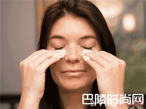 正确的卸妆步骤是什么_最好用的10款卸妆产品有哪些?卸妆干净对皮肤有什么伤害?