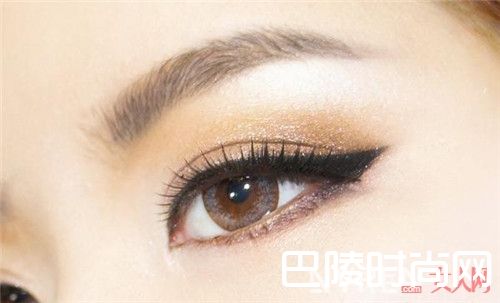 Kiss me花漾美姬睫毛膏简介_平价彩妆产品推荐：大牌彩妆平价替代品评测有哪些？（下）