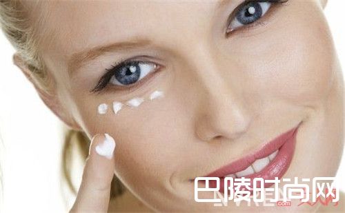 眼霜的护肤正确步骤是什么_夏季护肤8大雷区:为什么皮肤越来越差?4个步骤教你正确护肤!