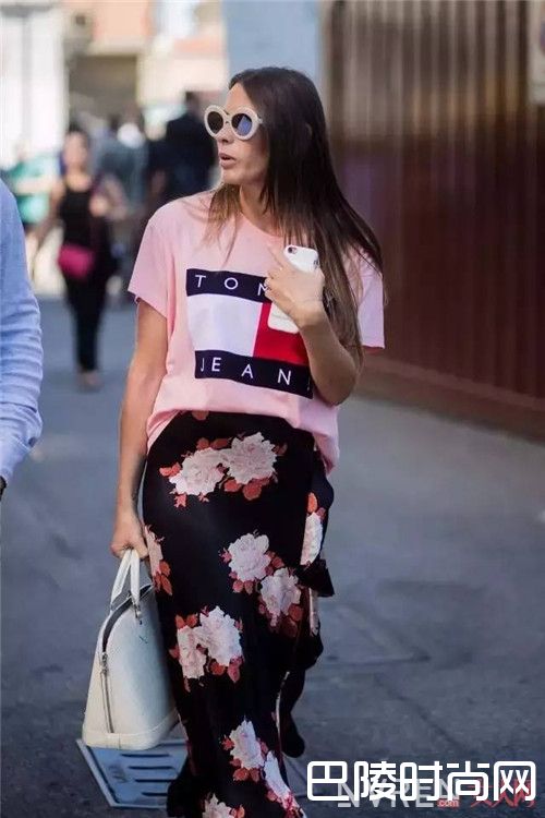 粉色介绍_时髦的人才不会天天穿黑白 他们都爱糖果色