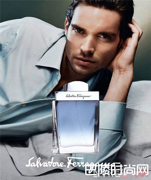 菲拉格慕新款蓝色男士香水简介_2017年适合男同胞们的香水十强：最火男香都有哪些品牌香水呢？