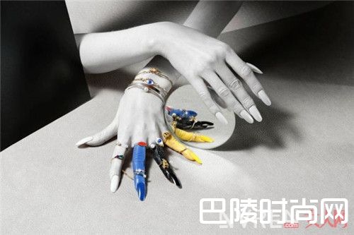 Delfina Delettrez珍珠品牌简介_珍珠与哪些材质组合流行?这些品牌珍珠首饰能让你变得时髦吗?