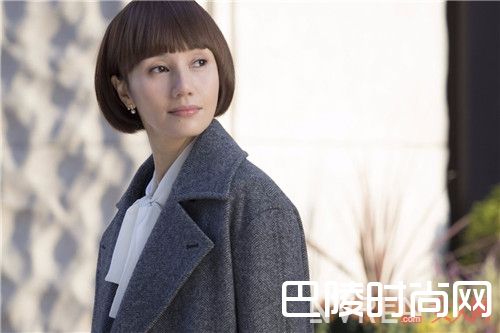 《我的前半生》袁泉配搭什么珍珠耳环_珍珠与哪些材质组合流行？这些品牌珍珠首饰能让你变得时髦吗？