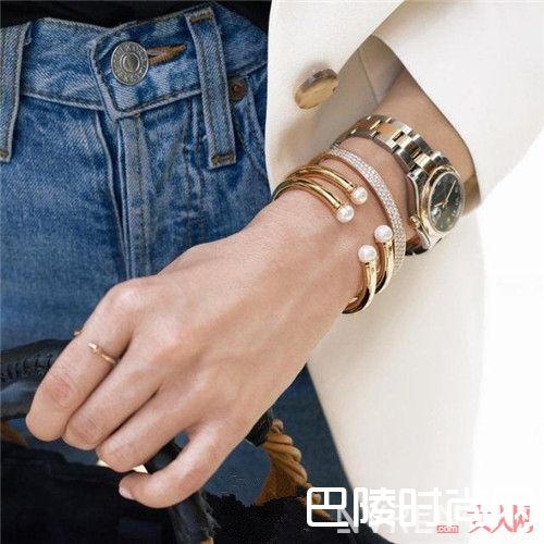 Michi Liang珍珠品牌简介_珍珠与哪些材质组合流行?这些品牌珍珠首饰能让你变得时髦吗?