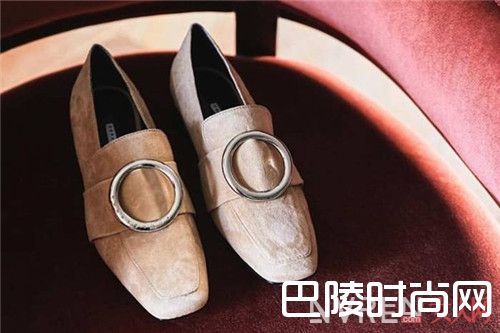 dorateymur介绍_炎炎夏日送你一双好穿好看又百搭的平底鞋