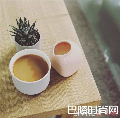 moiminjia迷你花瓶介绍_不好好做花瓶 长这样有点小过分了