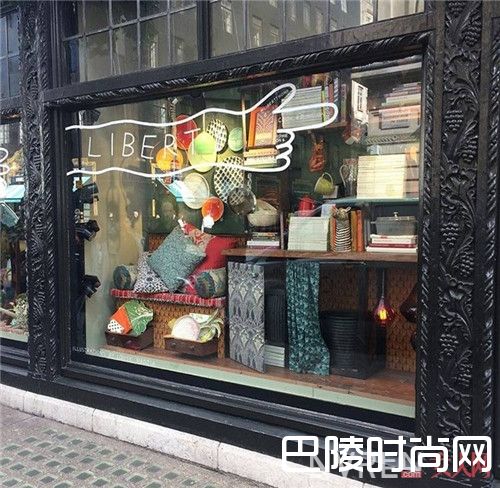 Louise Madzia介绍_不好好做花瓶 长这样有点小过分了