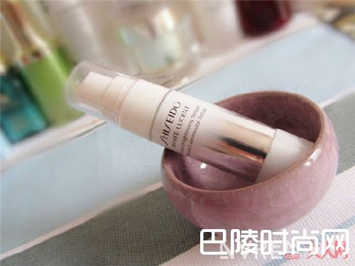 资生堂 新透白美肌集中美白焕颜精华液 简介_超人气美白精华液有哪12个产品？怎么把你打造成超级白富美？