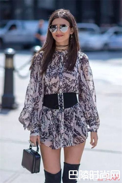 2017年夏天最时髦的配饰是墨镜吗_2017年夏天最时髦的六大配饰是什么？美丽女人至少要有一个！