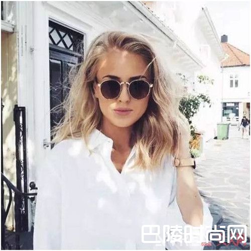 2017年夏天最时髦的配饰是墨镜吗_2017年夏天最时髦的六大配饰是什么？美丽女人至少要有一个！