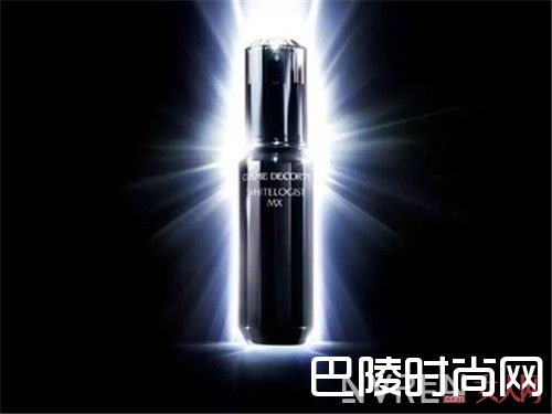 黛珂AQ曲酸美白祛斑精华 简介_超人气美白精华液有哪12个产品?怎么把你打造成超级白富美?