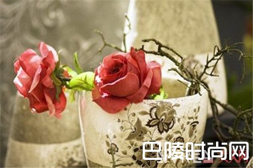 Stella McCartney Stella香水简介_这十支香水能满足你的玫瑰控灵魂嗅觉吗？