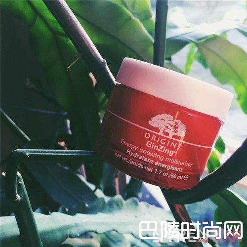 悦木之源咖啡因活力焕亮保湿凝乳夏季用肌肤舒适吗_8月最“嘉”护肤新品：有哪些护肤产品让你夏日肌肤活力、冰爽水润？！