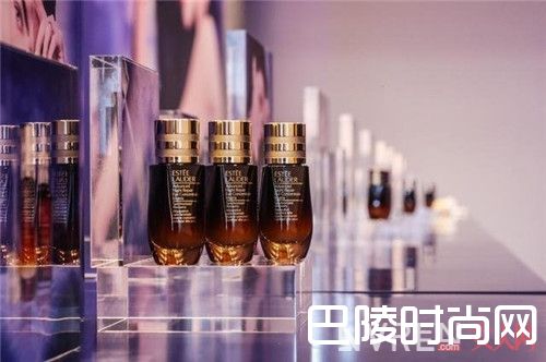 雅诗兰黛肌透修护眼部密集精华 简介_8月最“嘉”护肤新品有哪些?让你夏日肌肤活力、冰爽水润?!