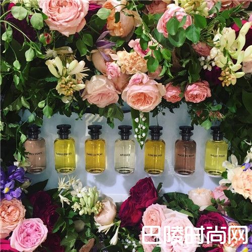 Louis Vuitton风中玫瑰（ROSE DES VENTS）香水 简介_8月最“嘉”护肤新品：有哪些护肤产品让你夏日肌肤活力、冰爽水润？！