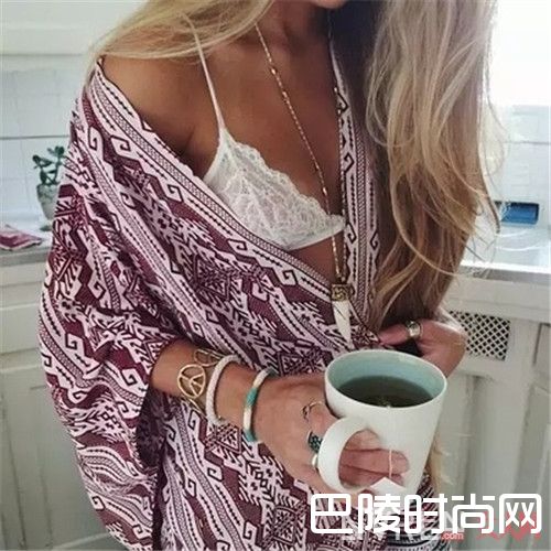 NOO法国内衣品牌简介_夏天哪些内衣美上天又让你有性感感觉？