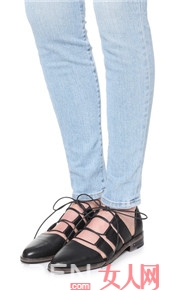 时髦与舒适相结合的美鞋是什么品牌？_一双好的鞋子能带你去好的地方？这几个品牌女鞋价格不贵还好穿！