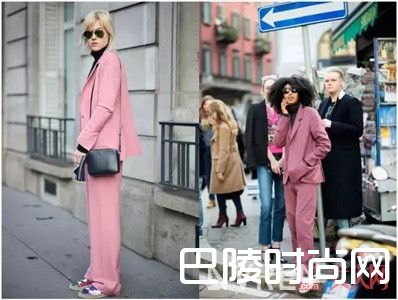 让你夏季轻松变小清新的穿搭方法有哪些？_这些“治愈系”穿搭：让你夏季轻松变小清新！