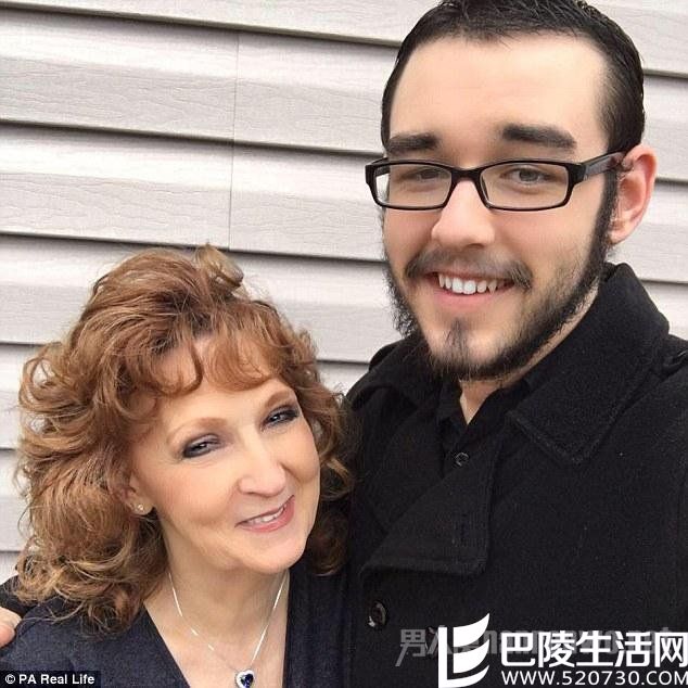 两人甜蜜 两人甜蜜