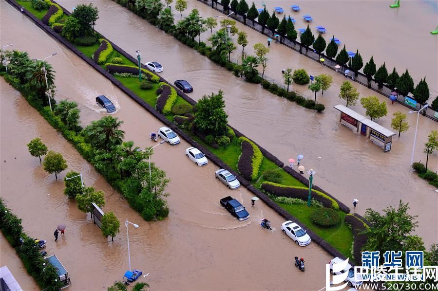 福建省宁德市区街道积水严重