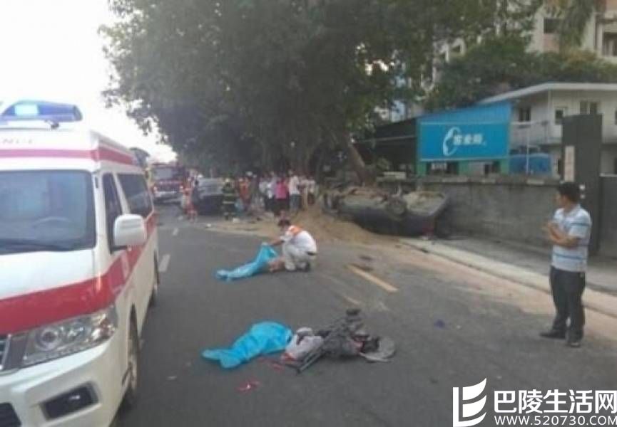 玩手机开车也很危险 玩手机开车也很危险