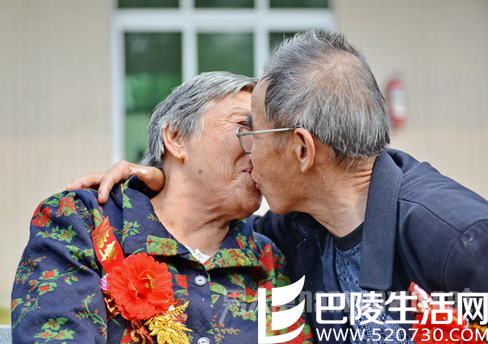 老人黄昏恋却对簿公堂