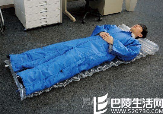 可以穿的充气床垫