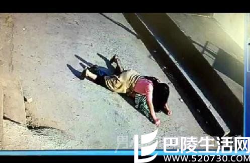 7岁男童遭陌生女扑倒拖走 7岁男童遭陌生女扑倒拖走