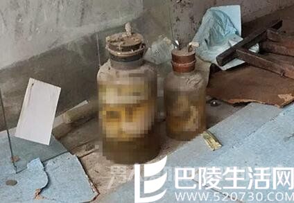 诊所现完整婴儿标本